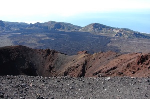2700 m: der groe Krater des 1798er Ausbruchs