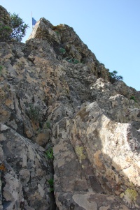 Die letzten Meter zum Gipfel sind etwas Kletterei.