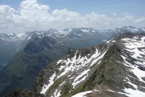 Aussicht: Jamtal (links) und Silvrettasee (rechts)