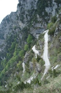 Steile Kehren, 1600 m