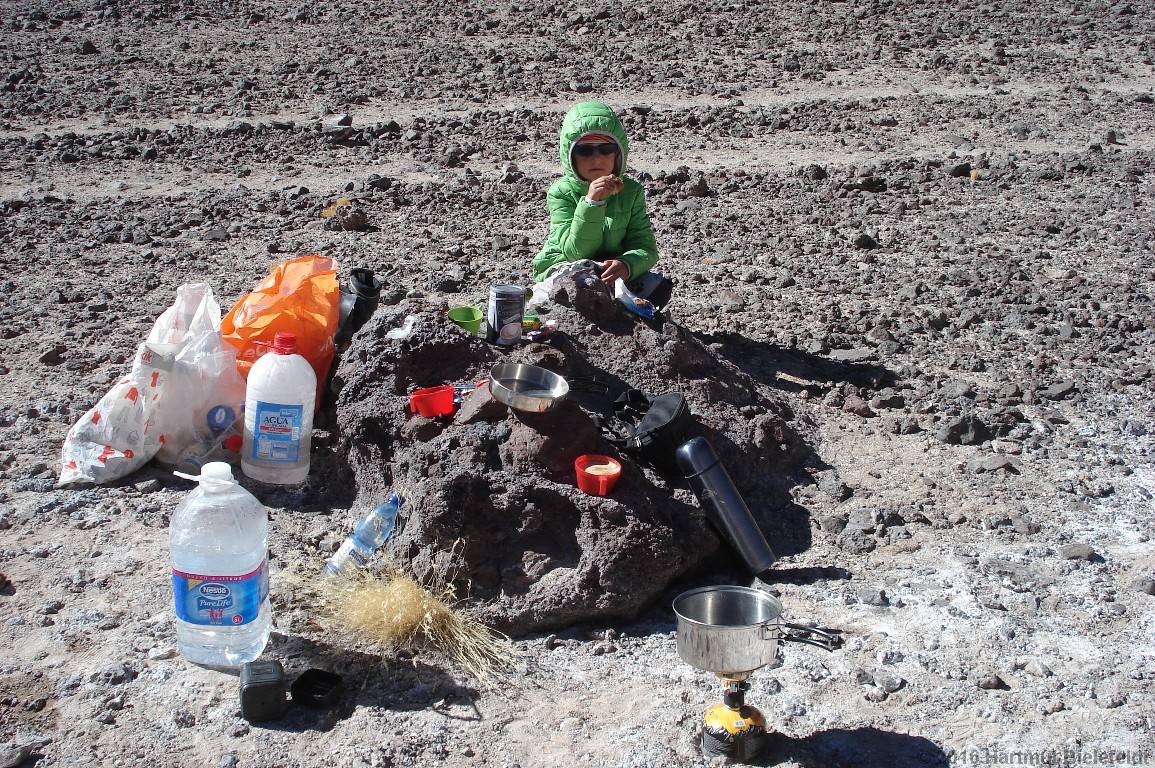 Unser praktischer Picknick-Felsen mit Platz f�r alles