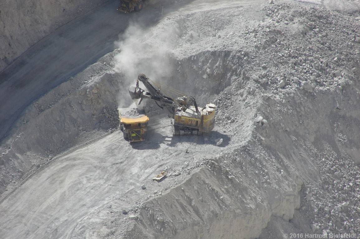 Ganz unten wird das Erz eingeladen...