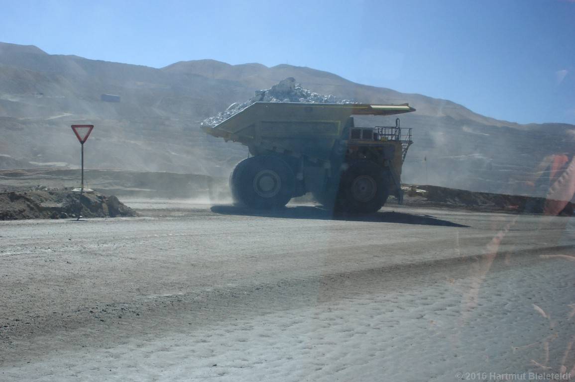 ... und kommt nach einer Stunde oben an.