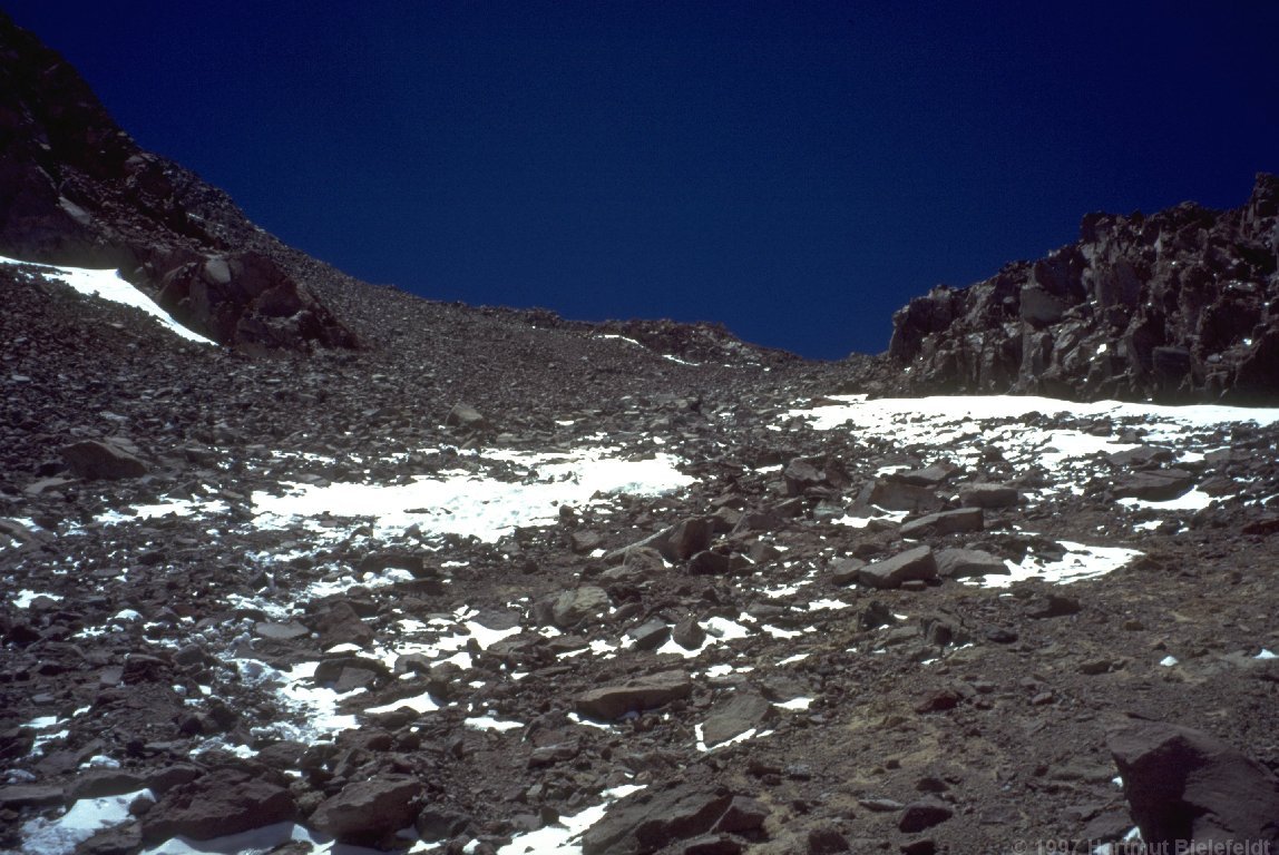 This 250 m high scree couloir, leading to the summit, is the famous Canaleta.