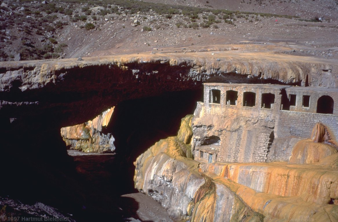 The old baths under the natural bridge Puente del Inca