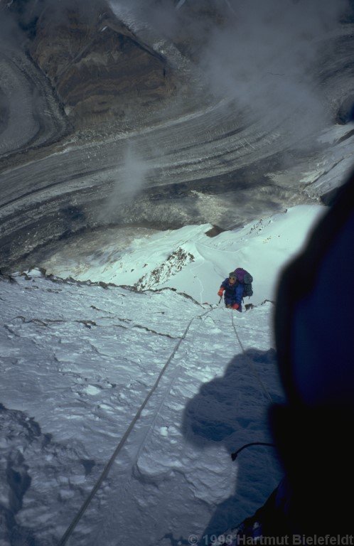 Again we work up the steep passage to Peak Chapaeva.