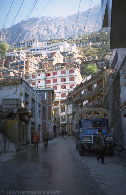 Zhangmu ist deutlich sauberer geworden.