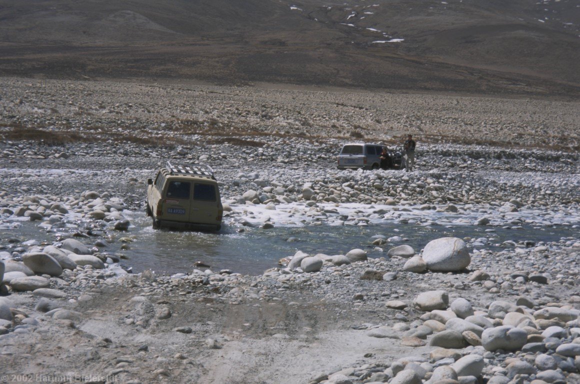 Die Flussdurchquerung macht keine Probleme.