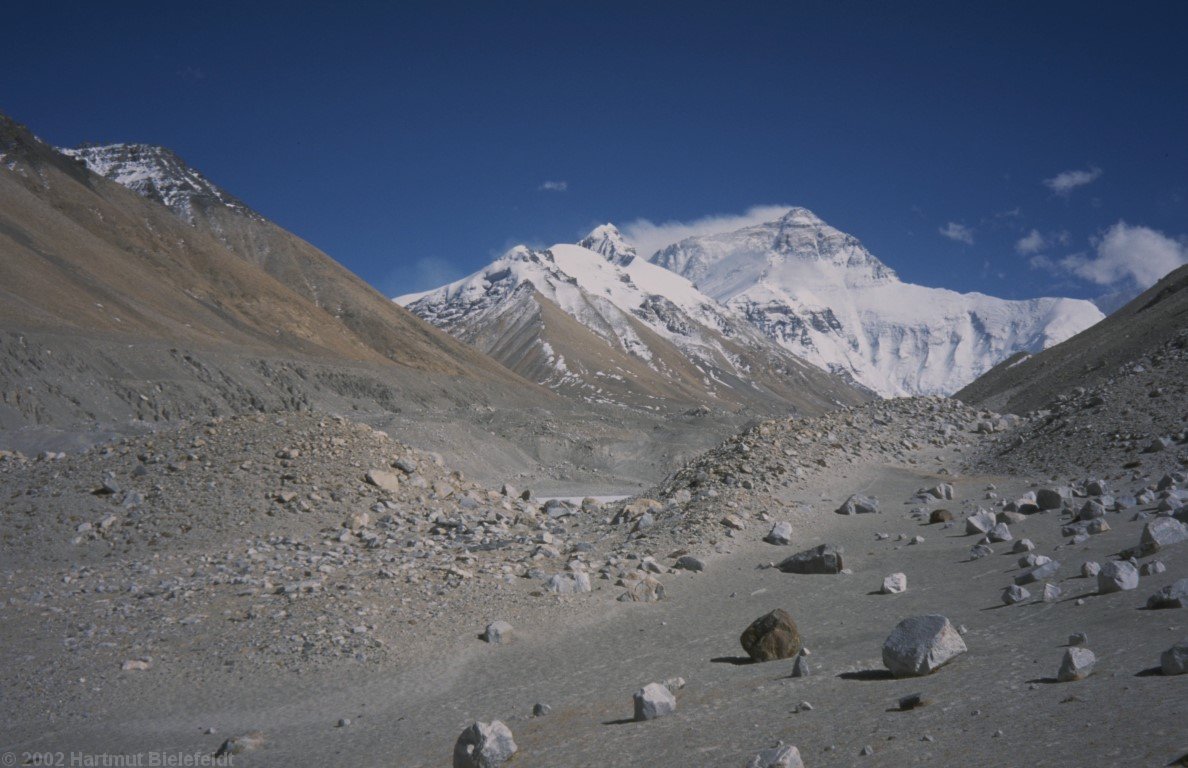 Our route leads into the left side valley