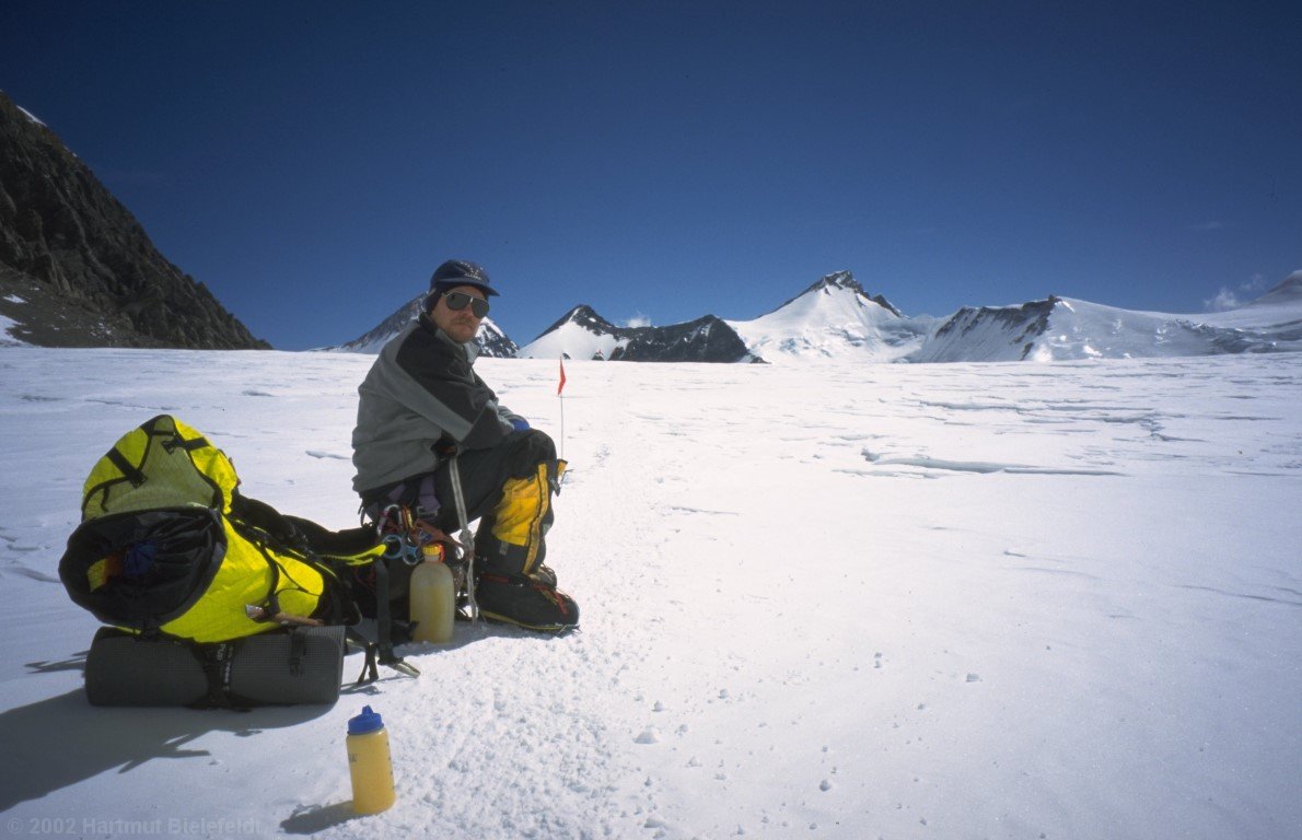 In the plain before the final slope, we have a long break.