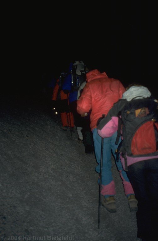 Auf der Normalroute ist eine Völkerwanderung unterwegs