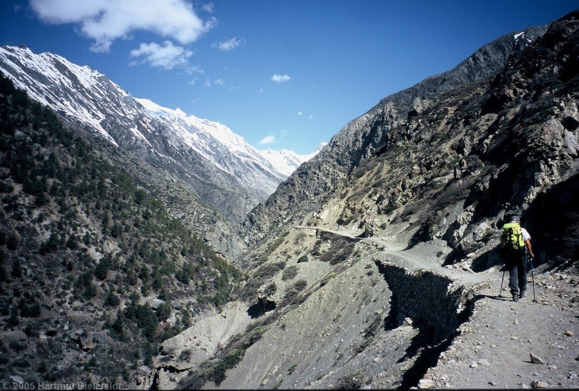 Beginn der langen Schlucht oberhalb von Niti