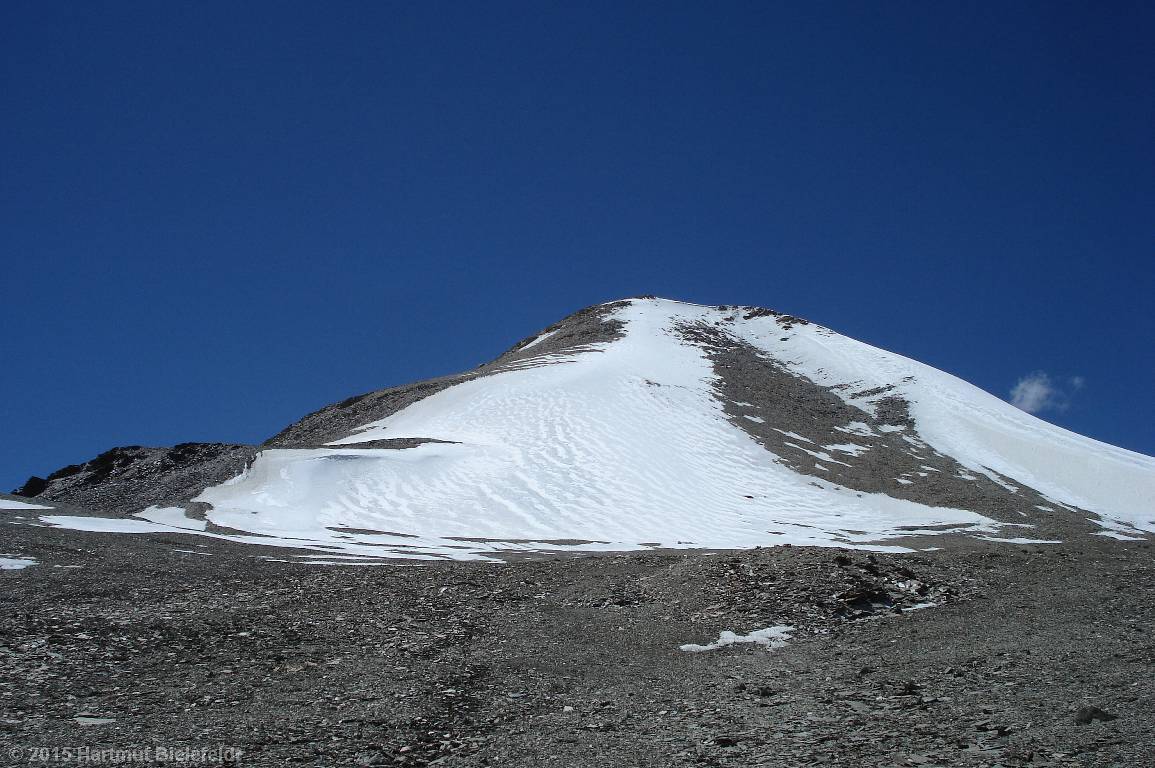 The left ridge seems best suited.