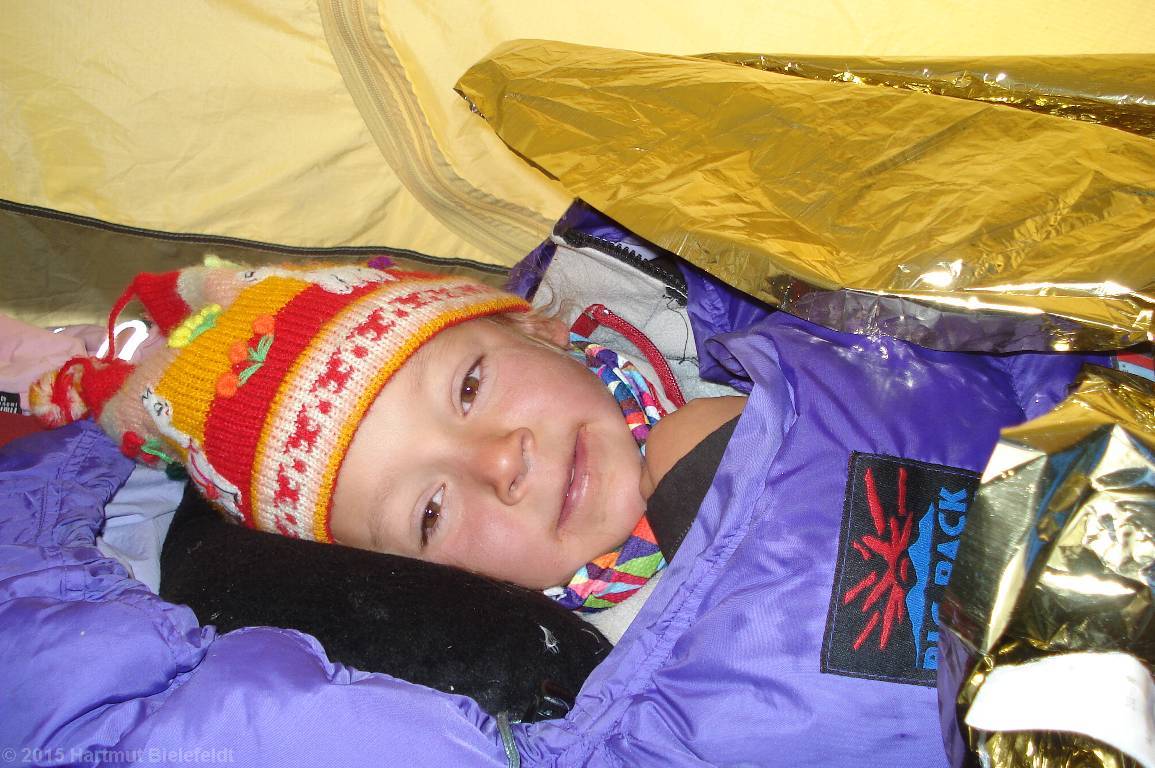Nina is well wrapped into her sleeping bag
