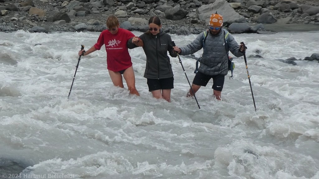 Die härteste Flussquerung dieser Reise