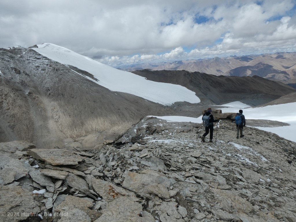 Abstieg zur anderen Seite