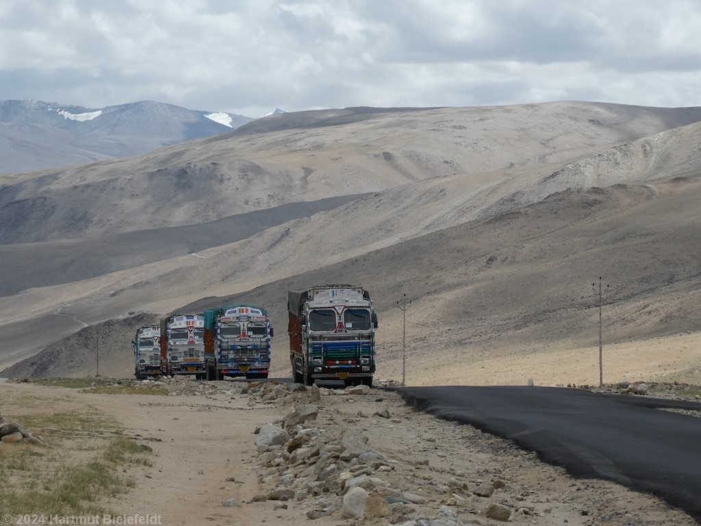 viel Verkehr, aber unser Kleinbus ist nicht dabei